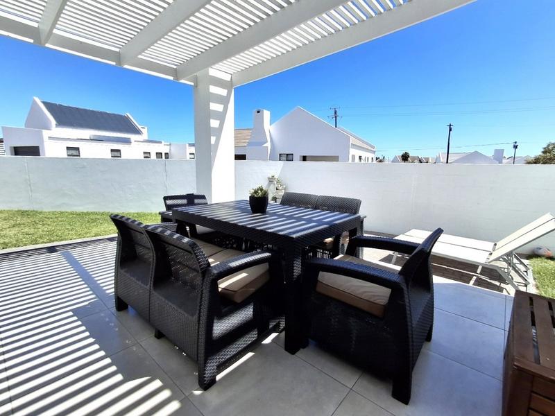 3 Bedroom Property for Sale in Britannia Bay Western Cape